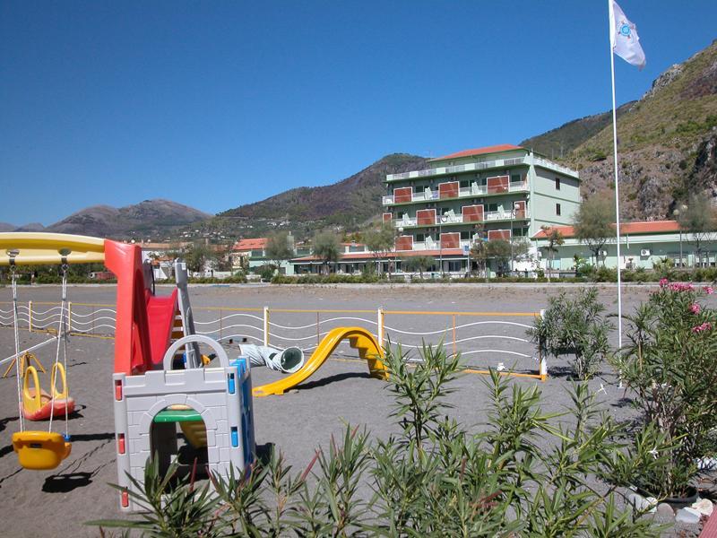 Hotel Germania Praia a Mare Exterior foto